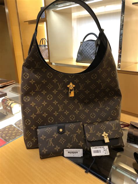 is louis vuitton cheaper in paris or italy|louis vuitton paris handbags price.